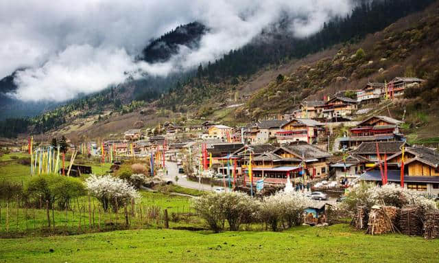 别让这些坑毁了你的旅游，四川坑人景点您可先记住了