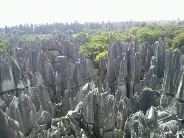 情侣喜欢去云南旅游的风景区，你到底知道多少个