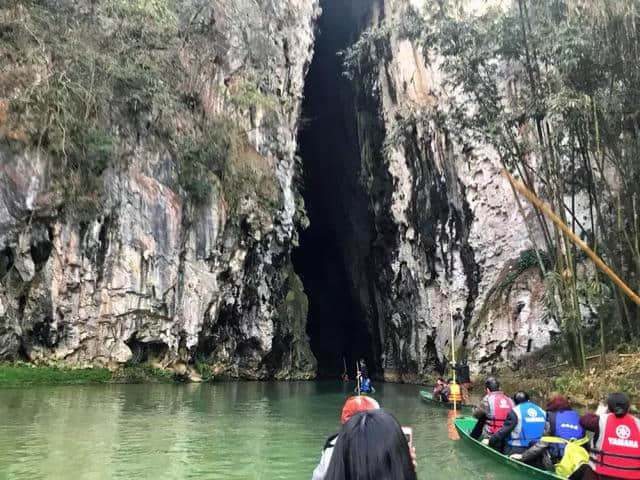 云南暑期旅游线路推荐，集吃喝玩乐于一体的云贵小环线