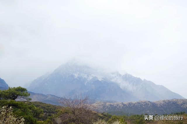 旅行丽江玉龙雪山遇大雪，赶上最后一趟索道，几千米高空上抖晃！