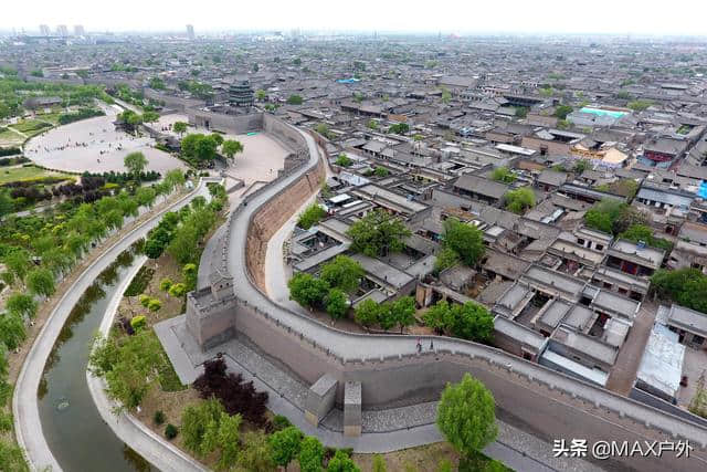 国内适合带父母旅行的8个地方，父母满意自己舒心