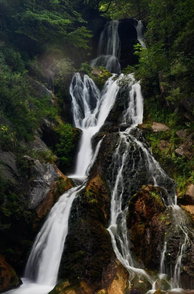 洛阳旅游景点门票价一览，你们觉得贵不贵？