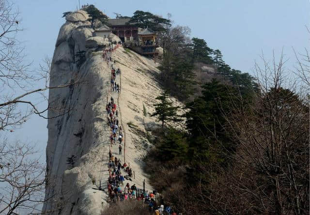 华山，天下第一奇险名山