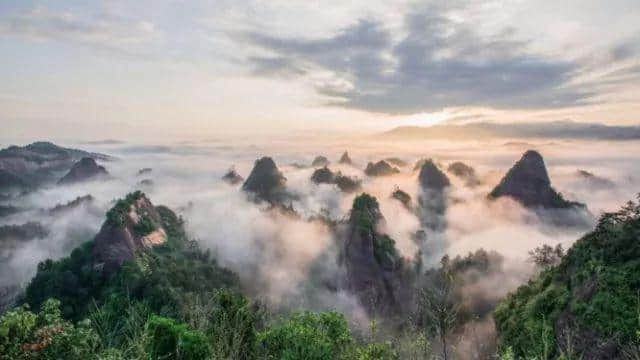 官宣！湖南发布暑期特色旅游线路，太多好玩的地方了