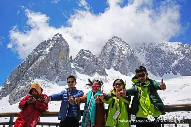 玉龙雪山，将雪花雕刻在山峰的永恒之作