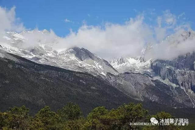 玉龙雪山，将雪花雕刻在山峰的永恒之作