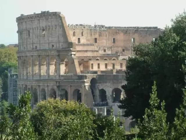 你以为是去旅游，其实你是去排队，世界上队排得最长的10个景点