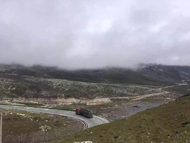 好消息 ▏折多山隧道建设后，将原来一个半小时的车程缩短为8分钟