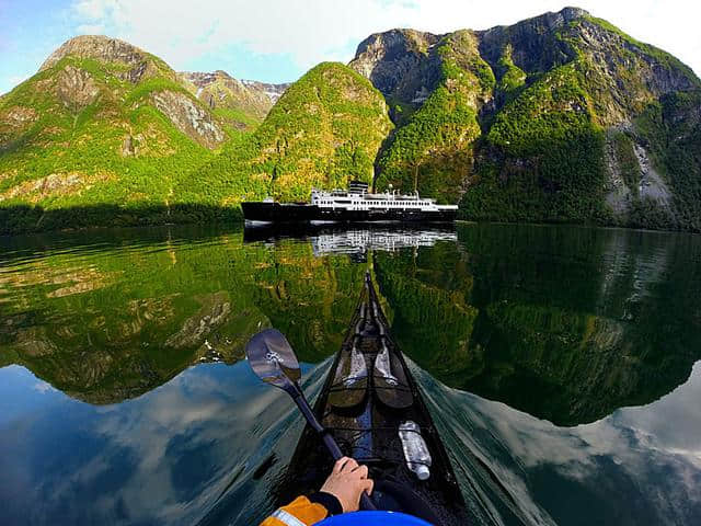 在审查115个旅游地后，专家将挪威峡湾选为世界最佳旅游目的地