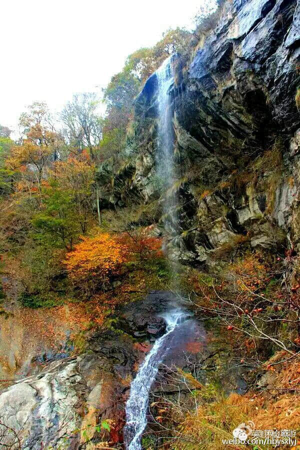 英山旅游新发现：大别山探秘一一“黑河谷”