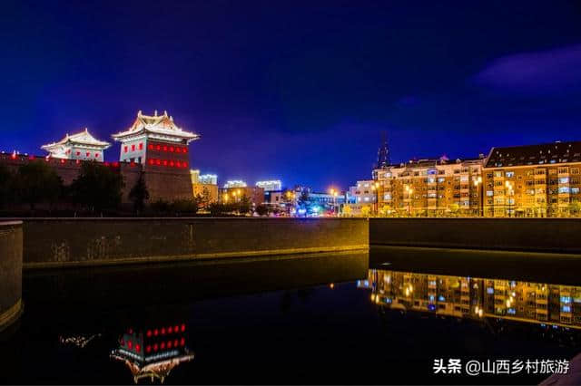 山西乡村旅游：大同绝美夜景，让你仿佛穿越回了古代！