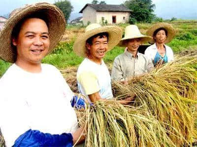 【改革开放中的今天】 2016年6月17日，第三次中国——中东欧国家地方领导人会议在唐山市开幕