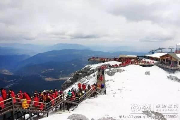 因山而名 九大名山九大店