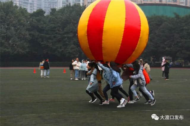 重庆市旅游学校各类学生社团展风采：能文能武，激情无限！