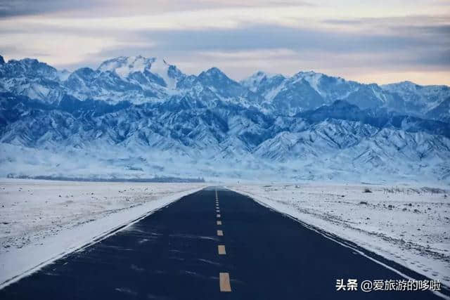 中国最美的公路在南疆，南疆最美的风景在路上