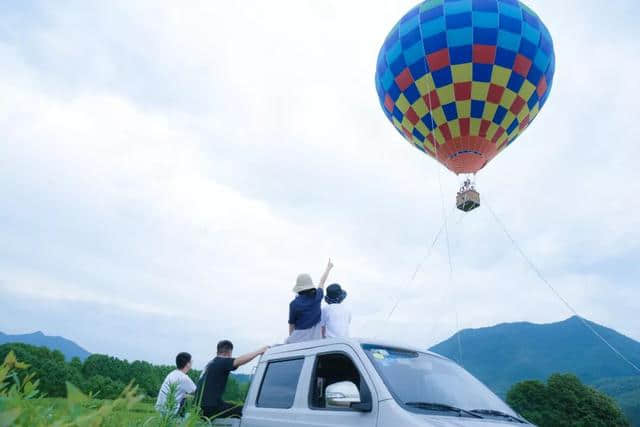 不用去土耳其，遂昌湖山也有浪漫热气球，想和你来一场环游记~