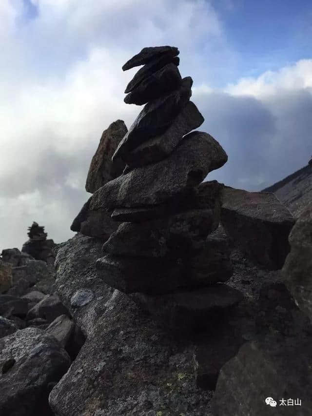 好看的风景千篇一律，独特的太白山万里挑一