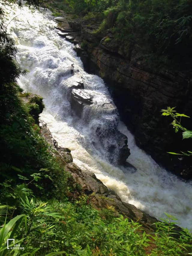 1条精华的自驾路线，带你领略别样的湖北美景 | 中国自驾地理