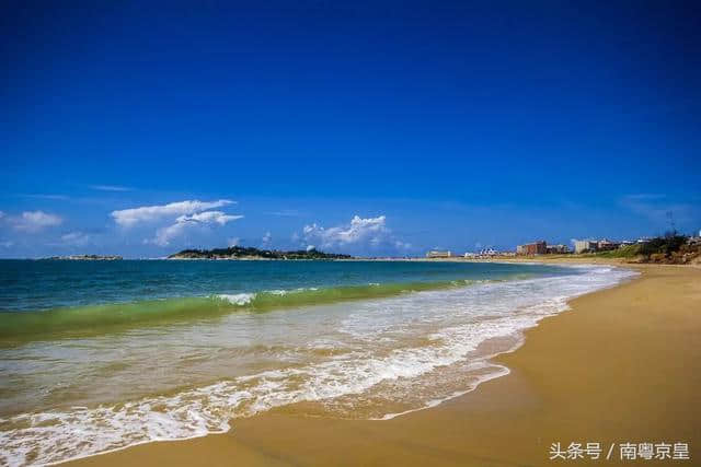 请到汕尾红海湾来，海胆美味美景任你食游，休闲浪漫激情任你欢！