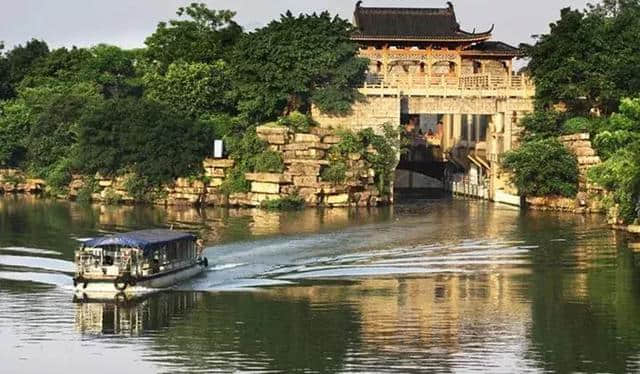 节后错峰旅游才是出行应有的境界，这些人少景美的地方，值得一去