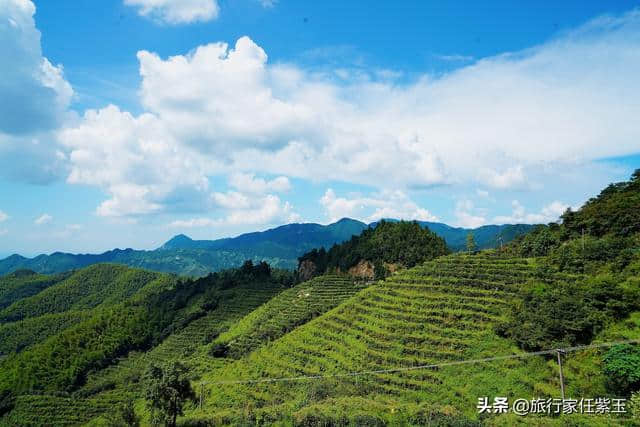 湖南南岳衡山旅行，登上山顶祝融峰风景独好，一日游衡山攻略