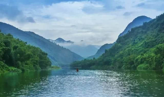 村村是画，步步皆景，这6座小城，每一口空气都是负离子！