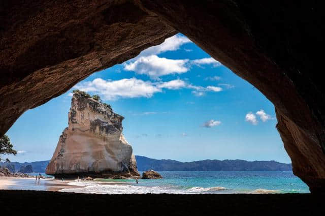 错峰旅行正当时！十一之后人少景美的绝佳旅行地，很适合带着父母去呦！