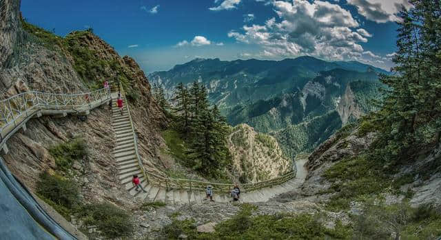 贺兰山最强旅游攻略，拿走不谢！