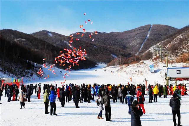 赤峰市打造四季旅游 引爆旅游“井喷”