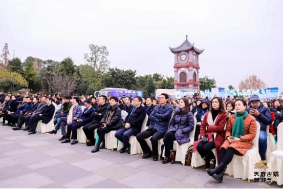 「成都旅游好戏连台 十大古镇闹天府」重推十四条线路，吸引境内外