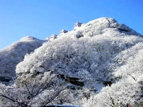 咬定绿水青山不放松 生态旅游促生金山银山