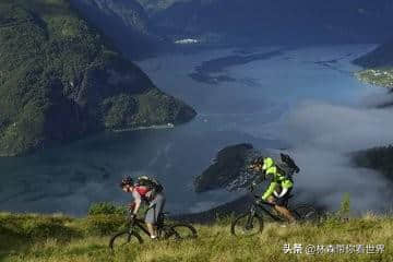 旅行中总结的小tips!还有相关必备英文单词，旅行干货很实用哦！