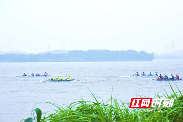 竞技浩江湖 益阳洞庭湖生态文化旅游暨水上运动节开幕