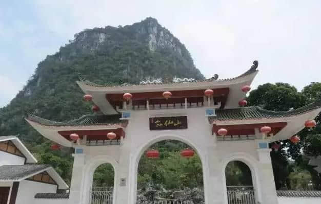 头条丨 重阳节登高赏美景，为您盘点河池这些适合登高的地方