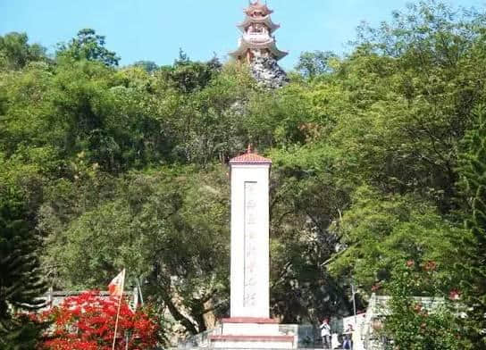 头条丨 重阳节登高赏美景，为您盘点河池这些适合登高的地方