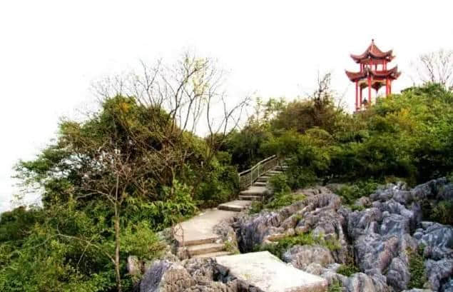 头条丨 重阳节登高赏美景，为您盘点河池这些适合登高的地方