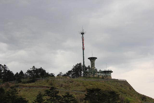 探秘神农架，一天游了四个5A级景区，拼了！