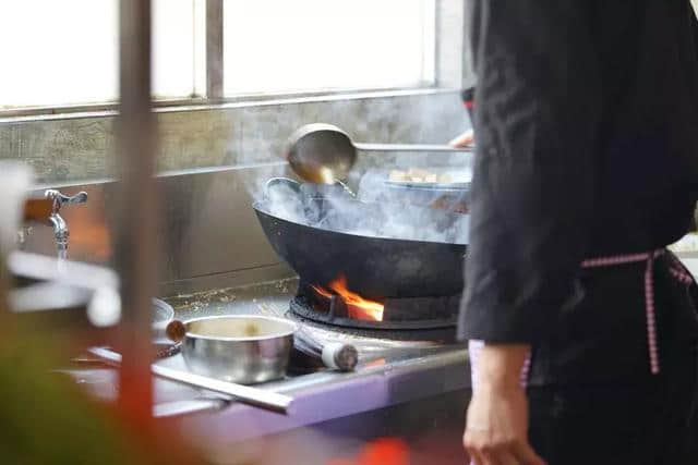 旅游攻略~为了吃专门来成都周边打卡美食小城？要得！