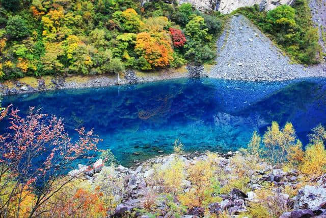 国庆去不了九寨沟？四川藏有一处美景竟然比九寨沟还美！