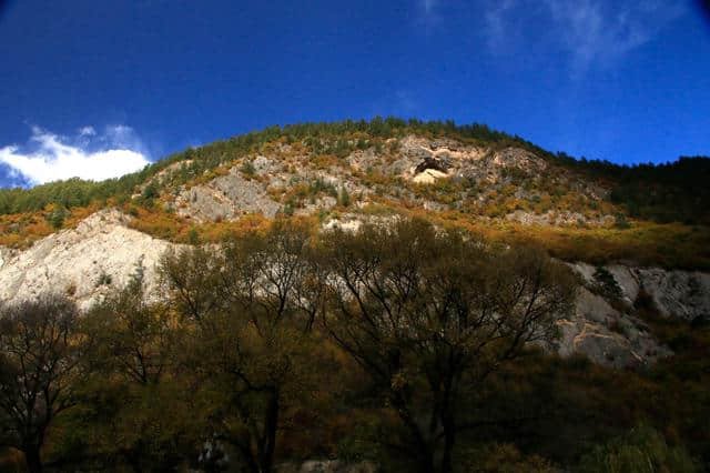 成都周末自驾游 通往九寨沟的路上 风景更美