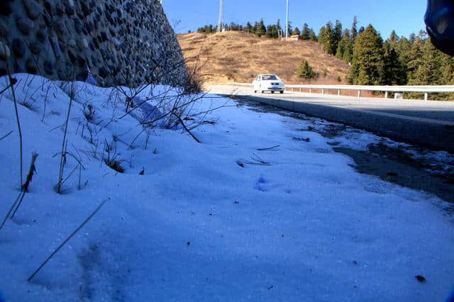 成都周末自驾游 通往九寨沟的路上 风景更美