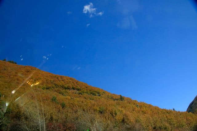 成都周末自驾游 通往九寨沟的路上 风景更美