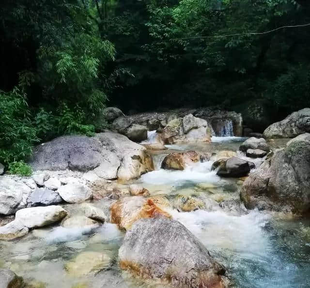 周边小众耍水地图出炉，6个目的地随你选，成都自驾最快1.5h！