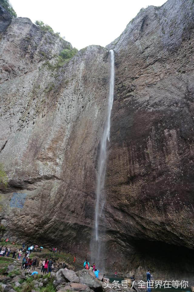 雁荡山：中国三山五岳之一，国家5A级旅游区，世界地质公园