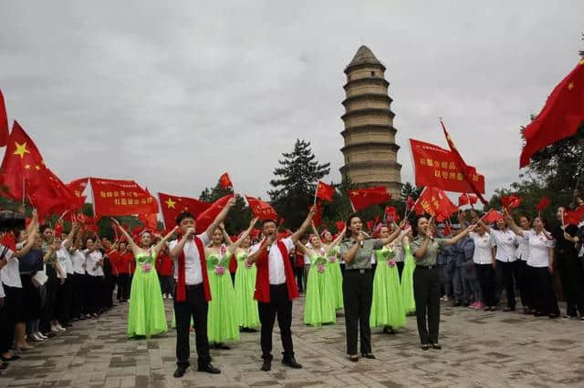 延安旅游集团用一场快闪表白祖国