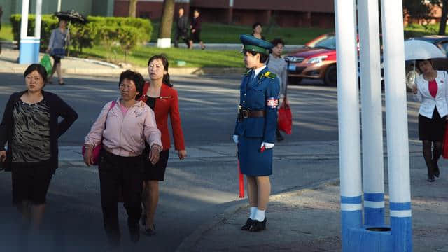 到朝鲜旅游，哪几种职业女性会让人心动？