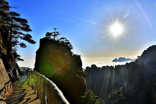 上饶两景区上榜“江西避暑旅游目的地”，是时候与夏天来场邂逅了！