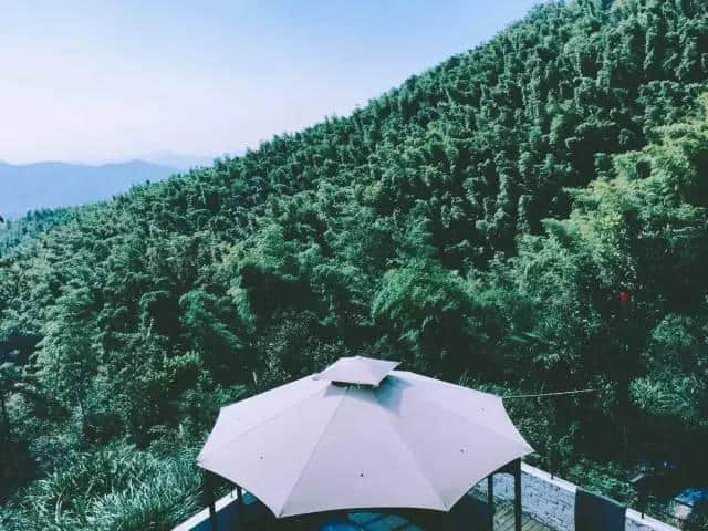 灵山深处，一家有灵魂的青旅