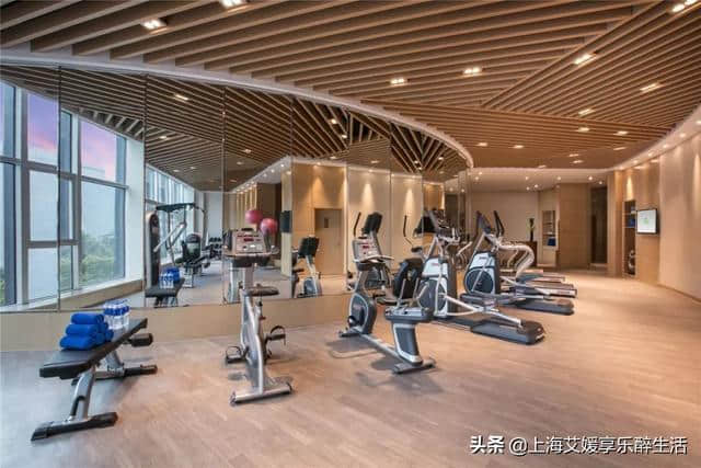 游玩杭州古运河畔小众线路，住洲际旗下酒店，吃西式浪漫晚餐