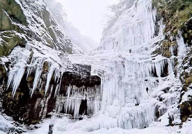 当天打来回，人少景美，冰瀑雪花！离成都最近的“雪乡”在这里